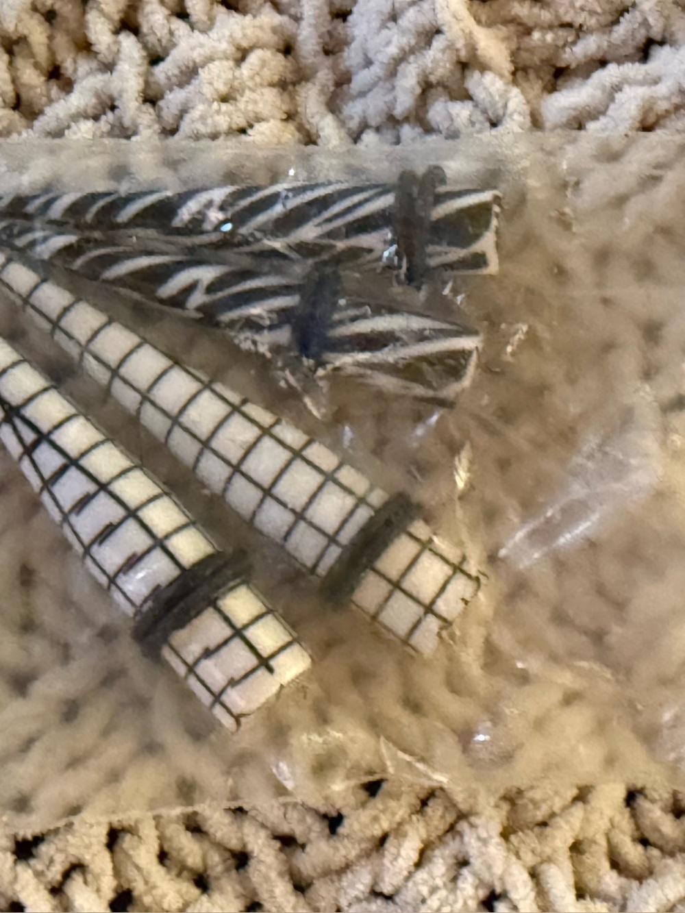 Black and White Patterned Cone Hair Rollers - Set